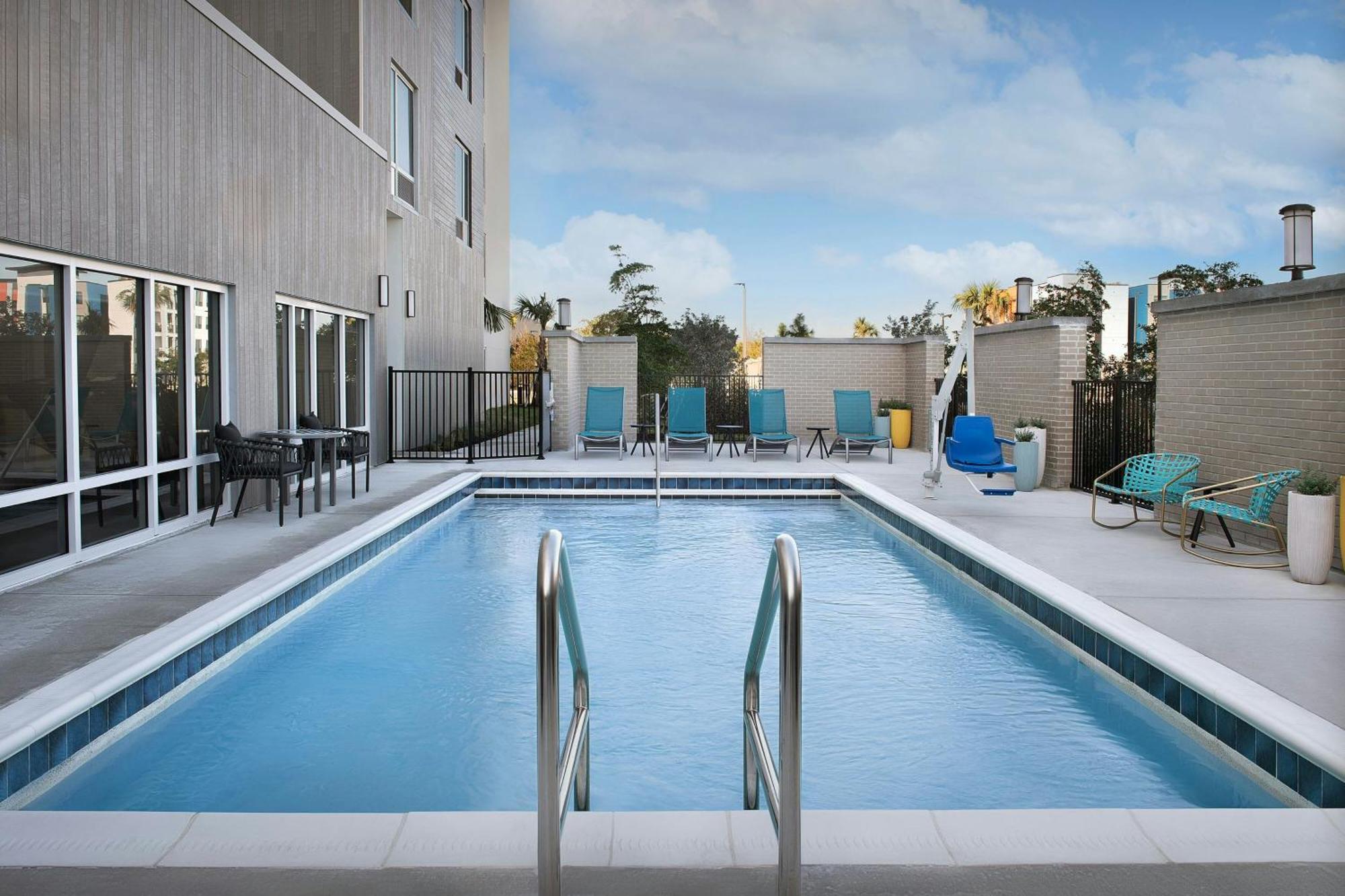 Towneplace Suites By Marriott Fort Myers Gulf Coast Exterior foto