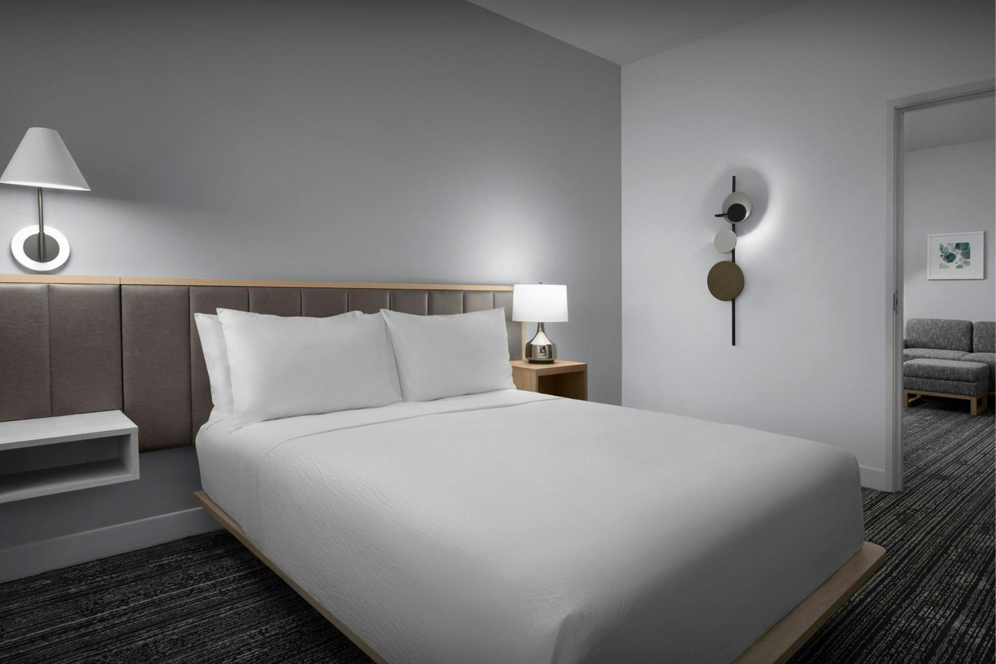 Towneplace Suites By Marriott Fort Myers Gulf Coast Exterior foto